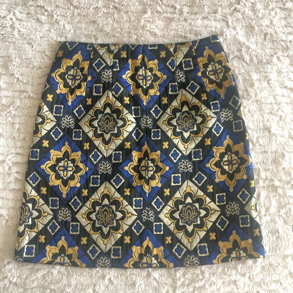 Loft Pencil Skirt - Picture 2 of 4